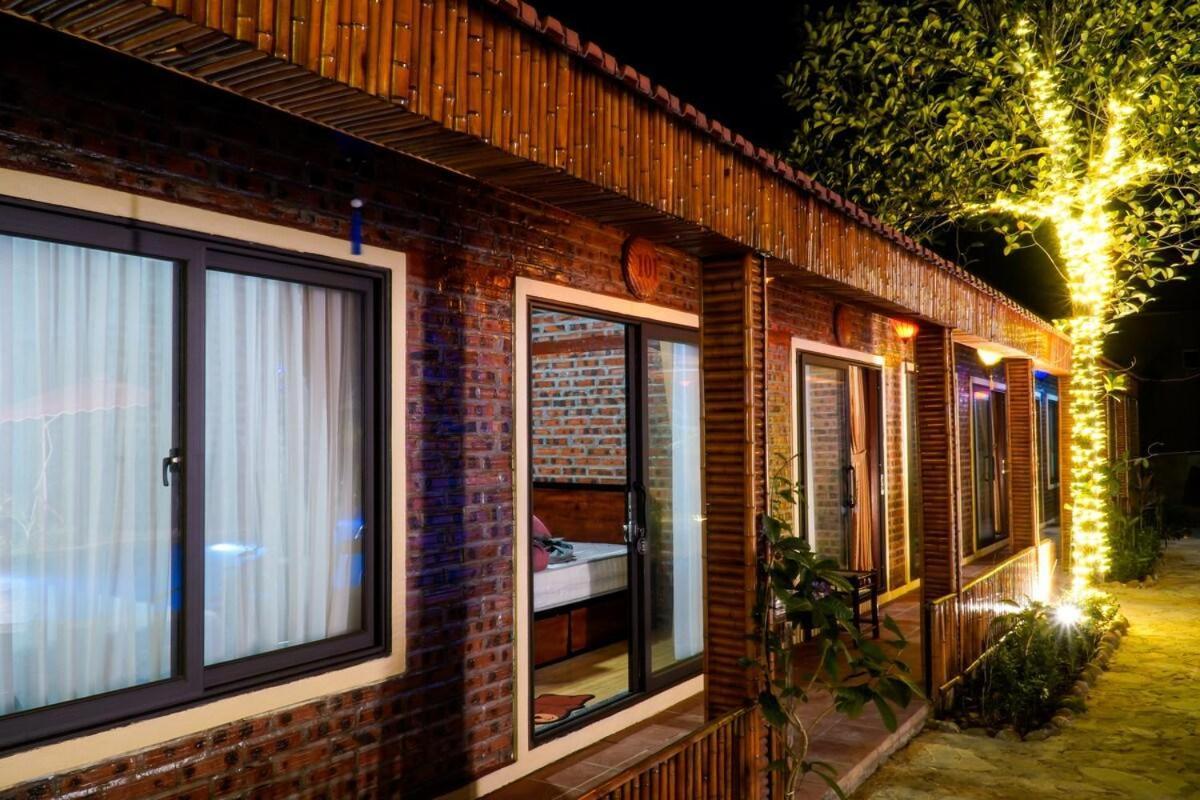 D&D Riverside Homestay Xuan Son Exterior photo